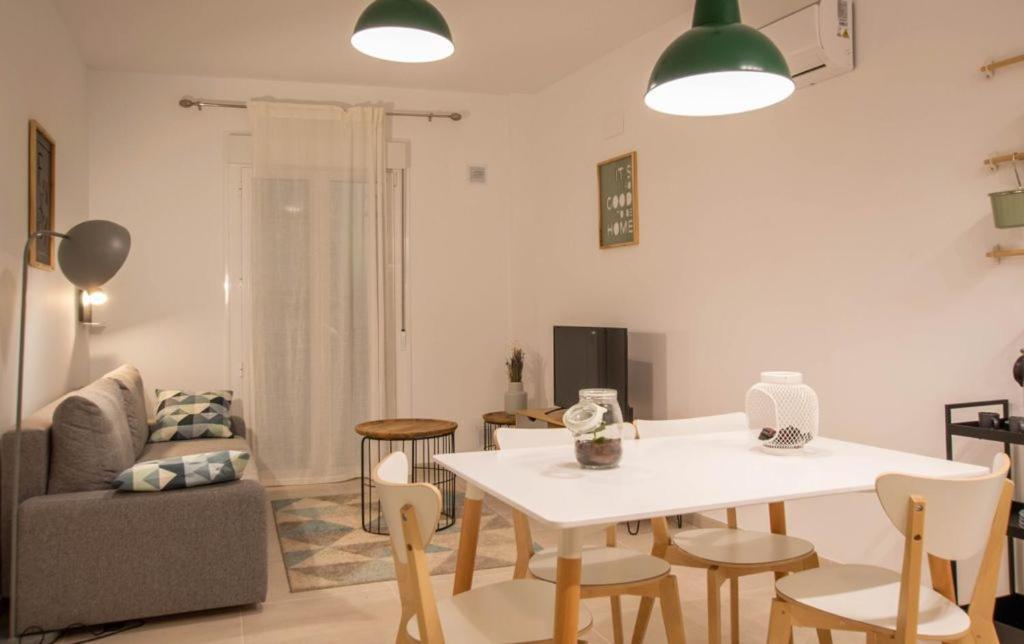 La Plaza-Colon, 1 Habitacion. Виляфранка де лос Барос Екстериор снимка