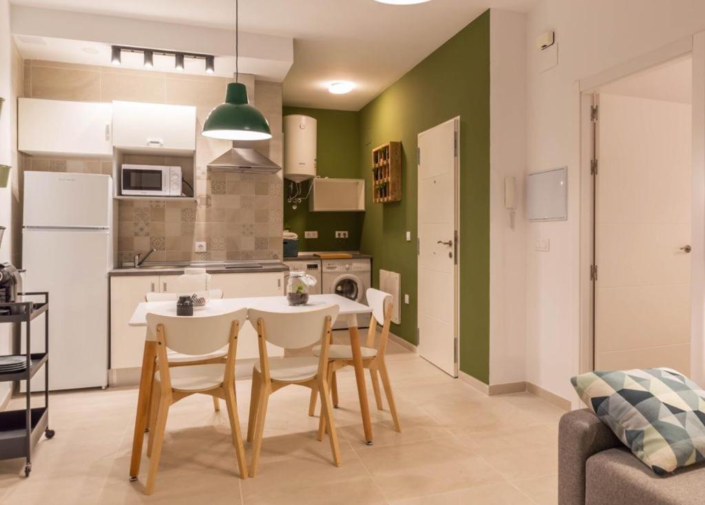 La Plaza-Colon, 1 Habitacion. Виляфранка де лос Барос Екстериор снимка