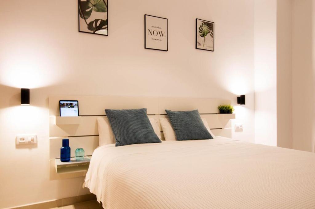 La Plaza-Colon, 1 Habitacion. Виляфранка де лос Барос Екстериор снимка